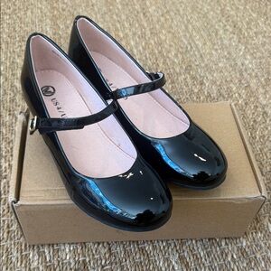 Black Patent Leather Kids Shoes Size 4